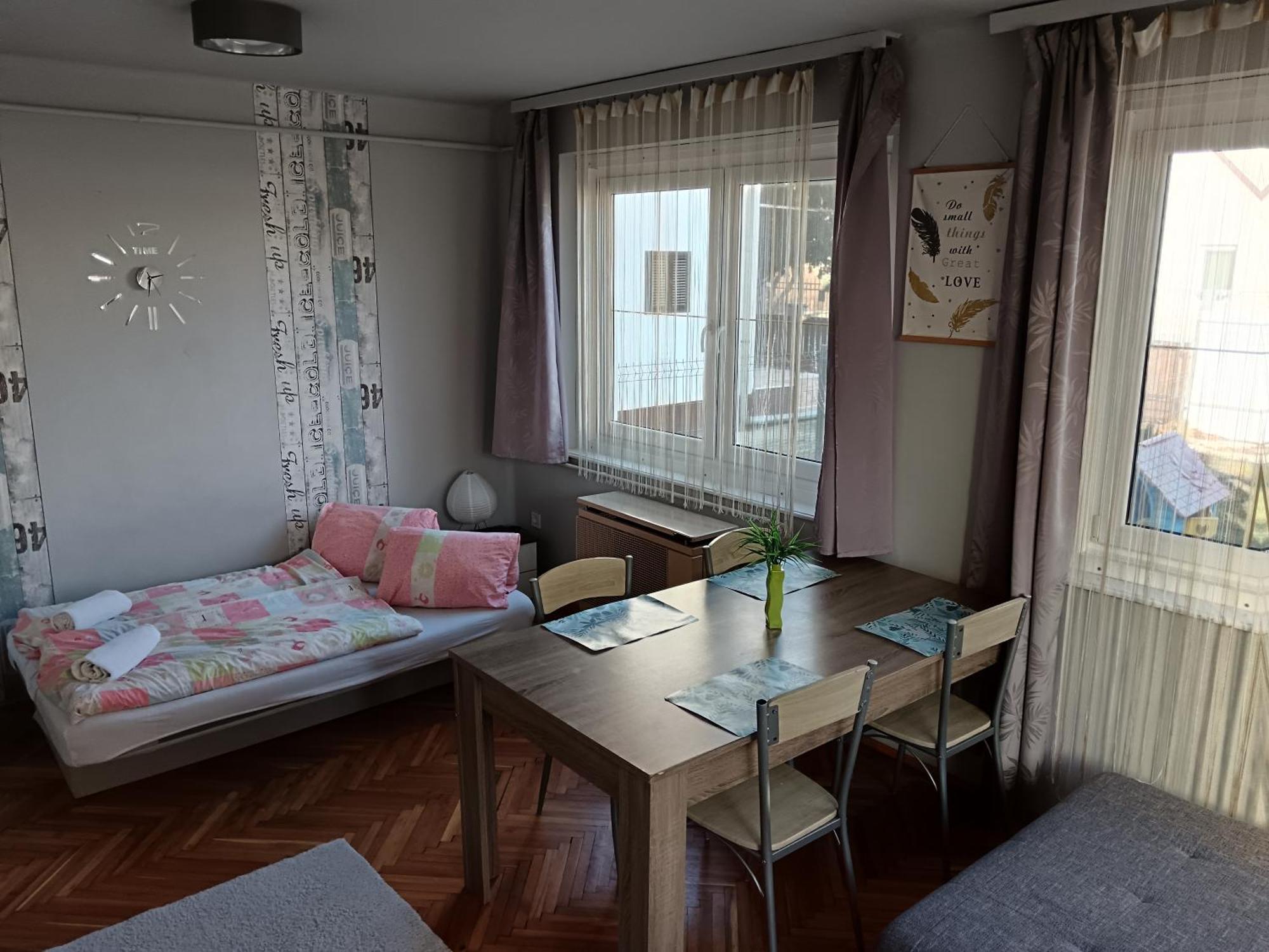 My Home Cibuka Apartman! Hajdúszoboszló Buitenkant foto