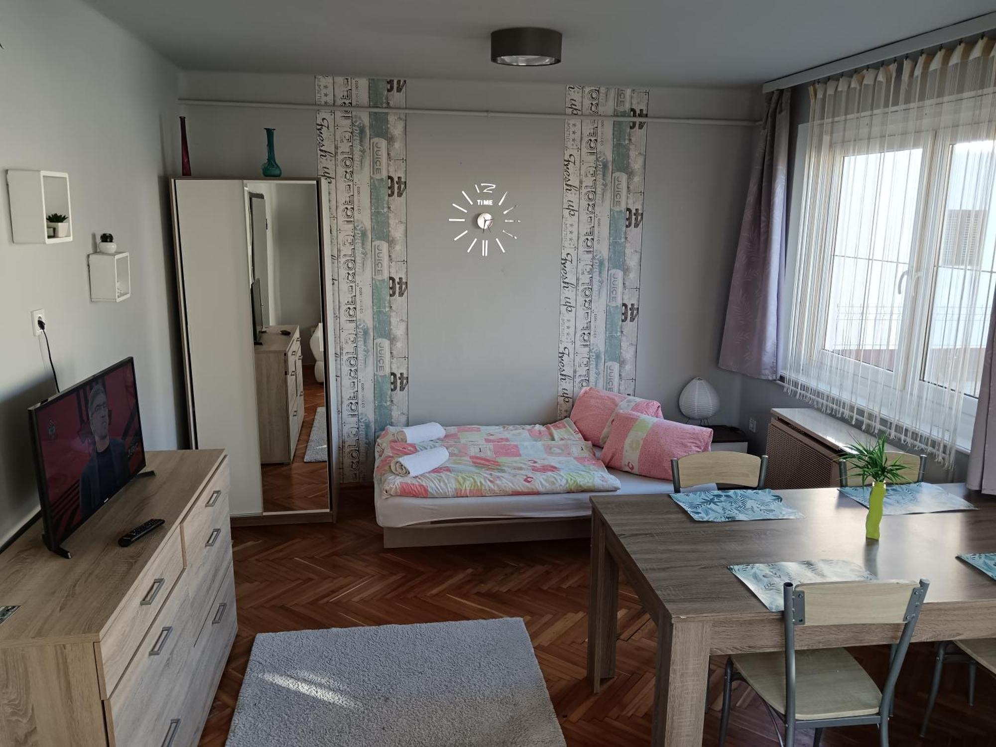 My Home Cibuka Apartman! Hajdúszoboszló Buitenkant foto