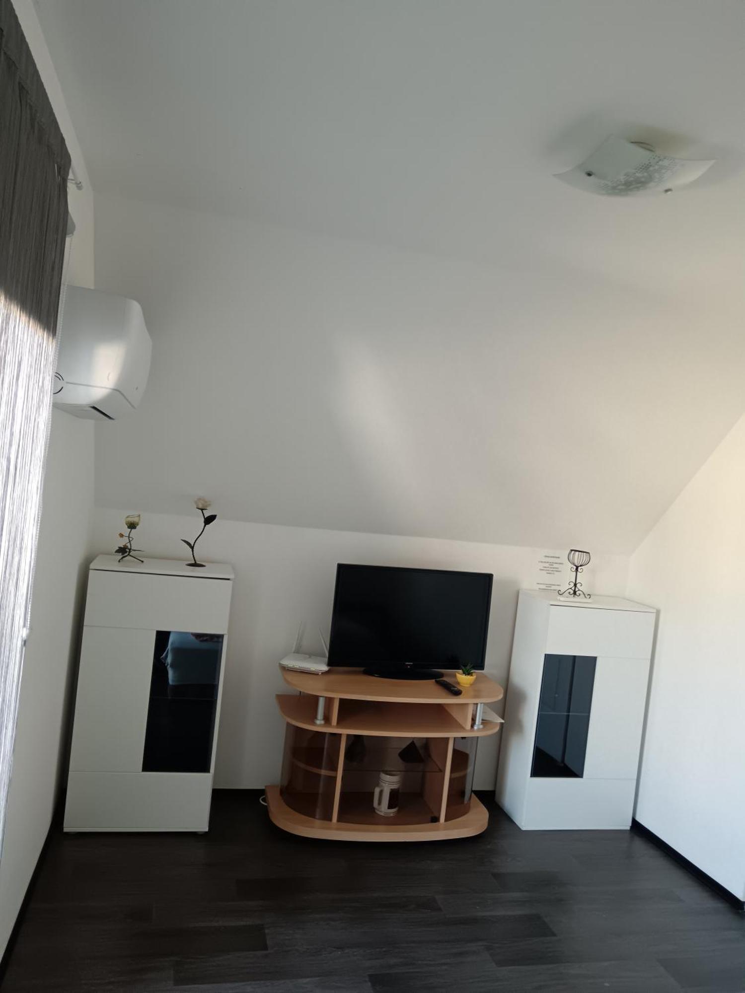 My Home Cibuka Apartman! Hajdúszoboszló Buitenkant foto