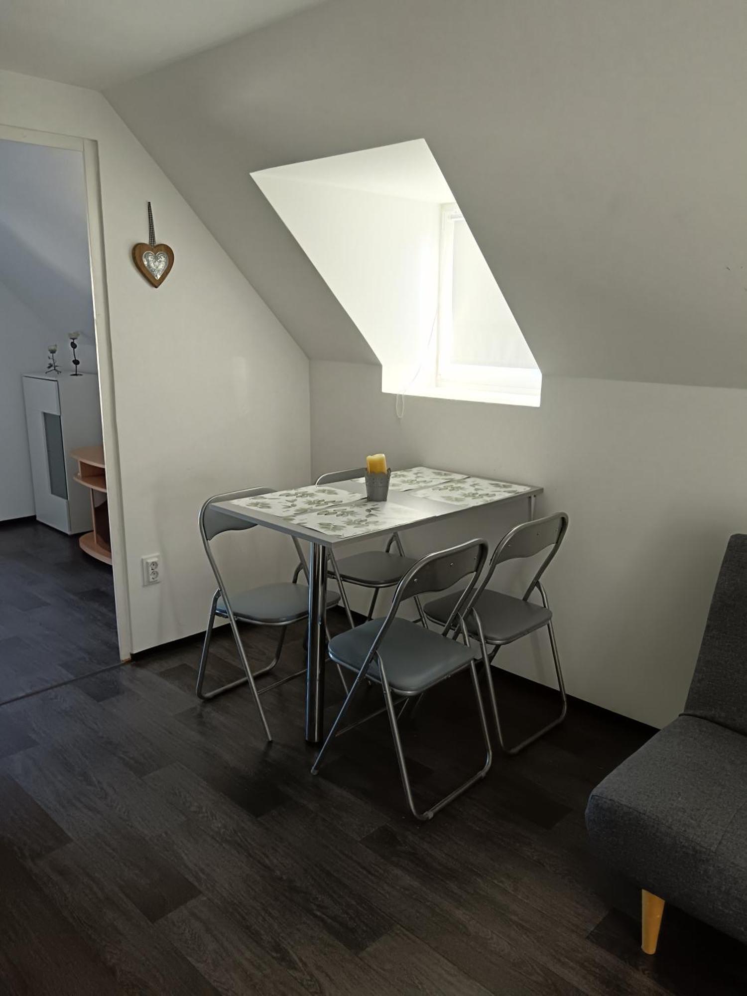 My Home Cibuka Apartman! Hajdúszoboszló Buitenkant foto