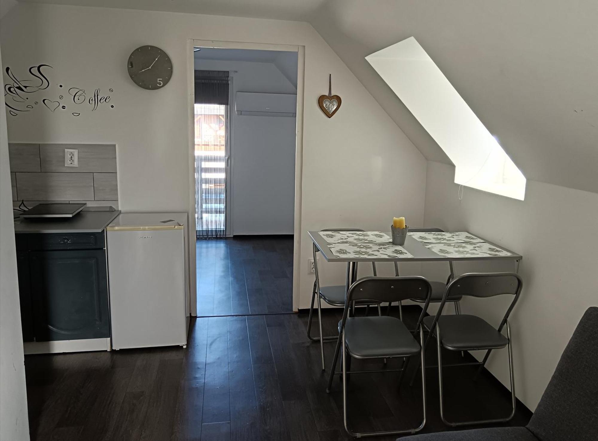 My Home Cibuka Apartman! Hajdúszoboszló Buitenkant foto